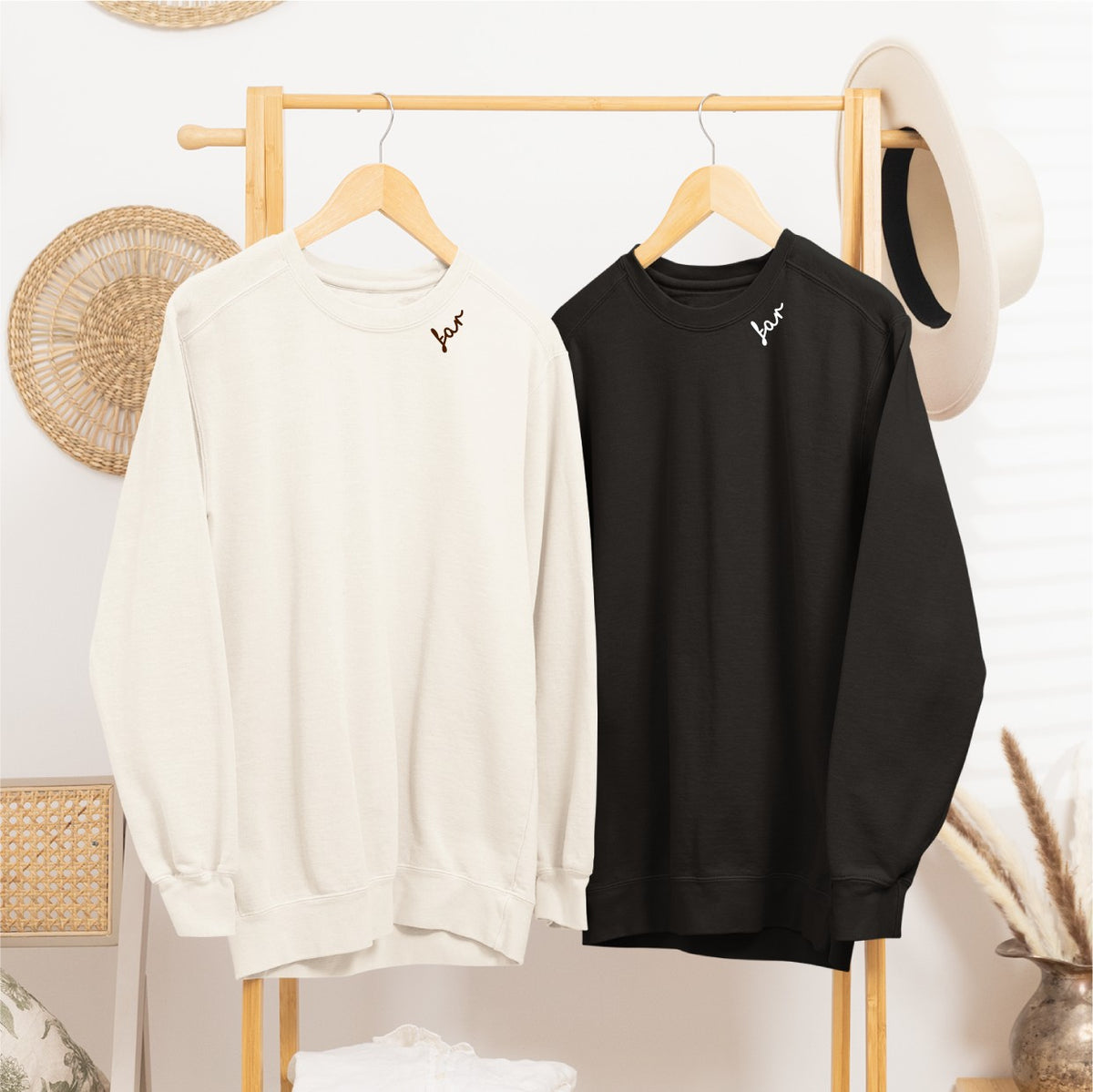 Embroidered Collar Organic Cotton Sweatshirt "Far" (SE)